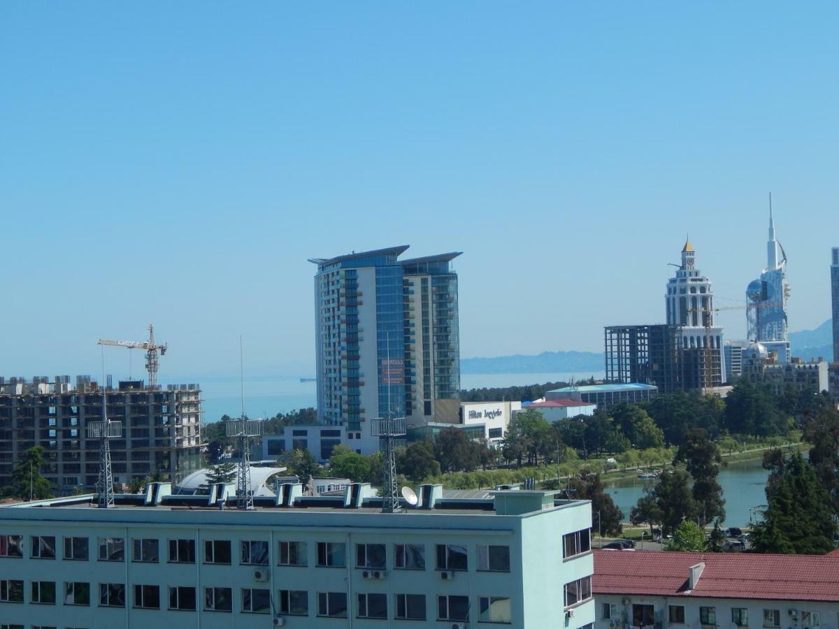 Apartment First Line From Sea Batumi Exterior foto
